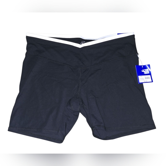 Women's JoyLab 6in Hi Rise Black Shorts, XXL, NWT!!! - Picture 1 of 3